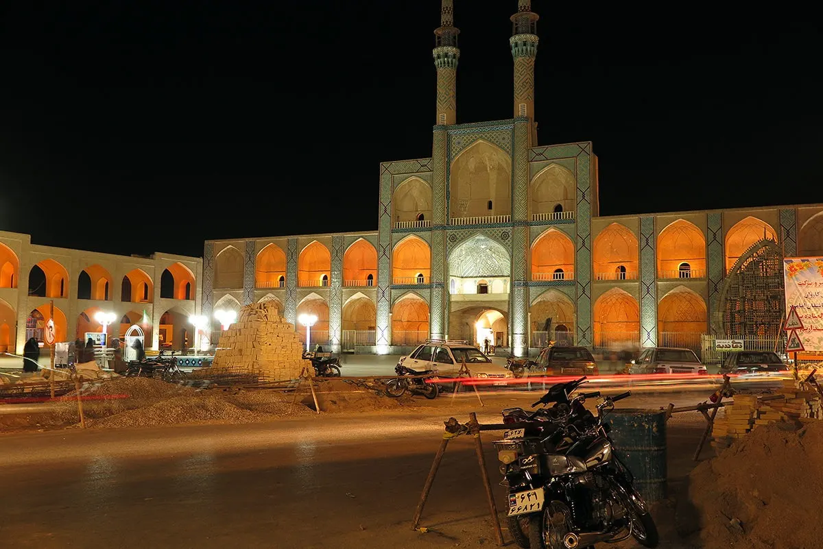 Amir Chakhmaq Complex at night, Yazd