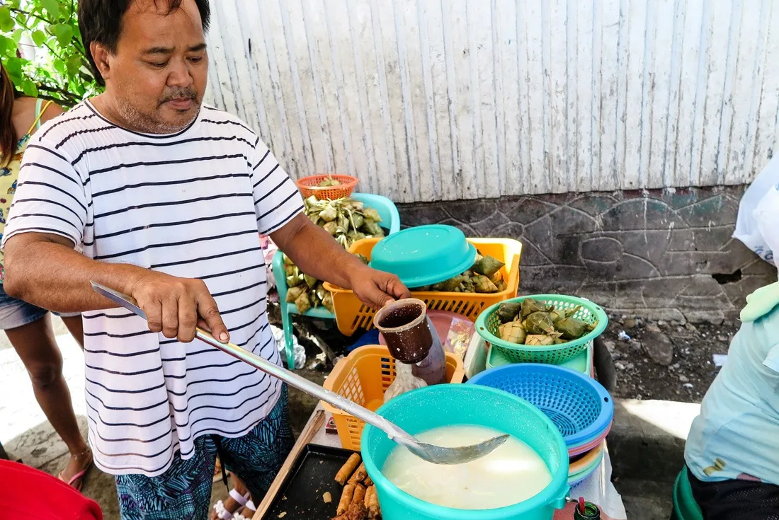 Pork brain delicacy in Cebu City Philippines www.travelgeekery.com