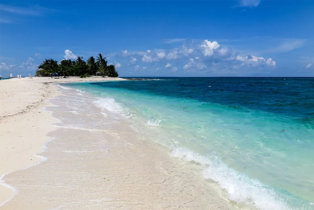 Kalanggaman Island viewed from the sandbar