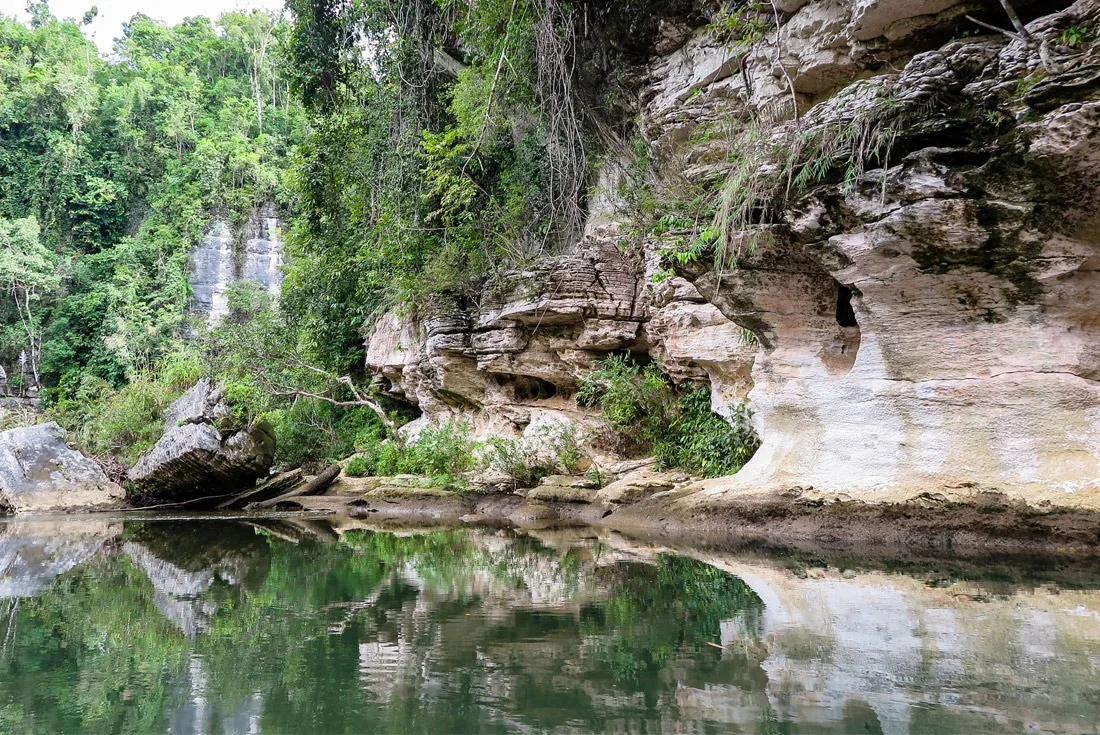 Sohoton NP limestone formations