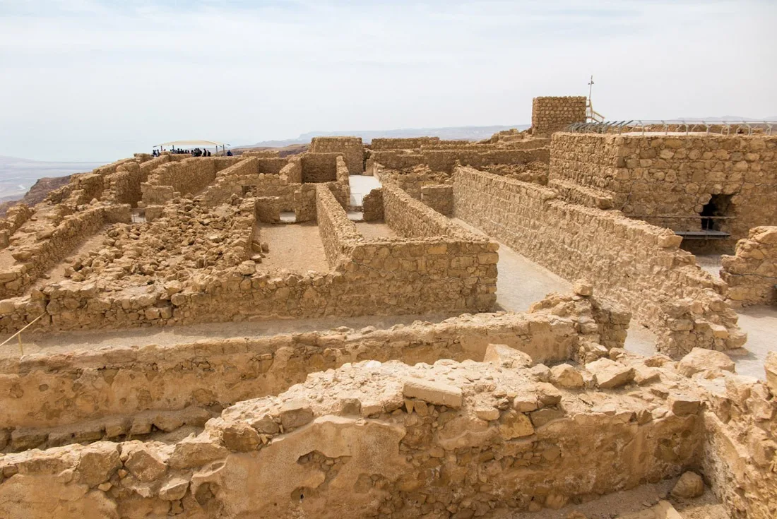 Masada: a small city or a big fortress