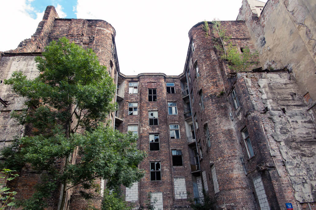 Visit Warsaw Ghetto and see what's left of the Jewish buildings in Warsaw Poland