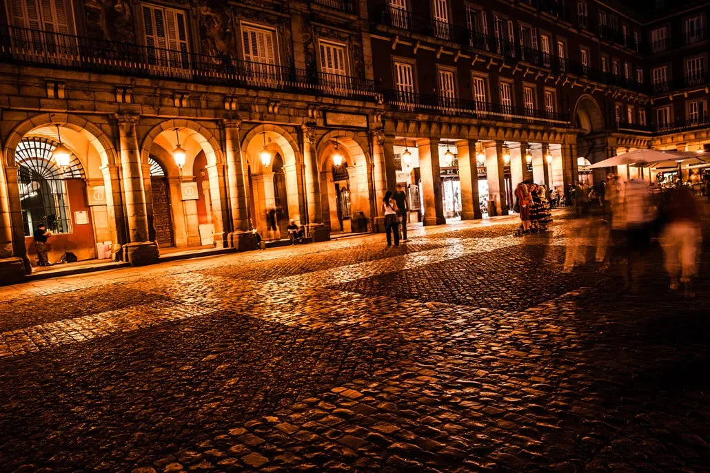 Madrid's Plaza Mayor at night