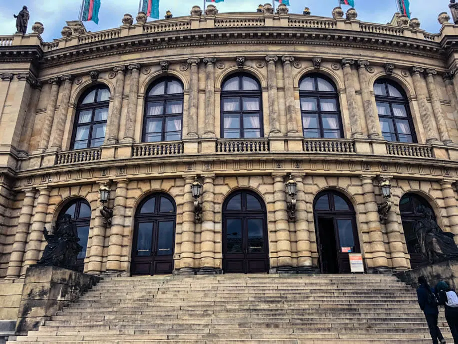 Prague Rudolfinum Gallery