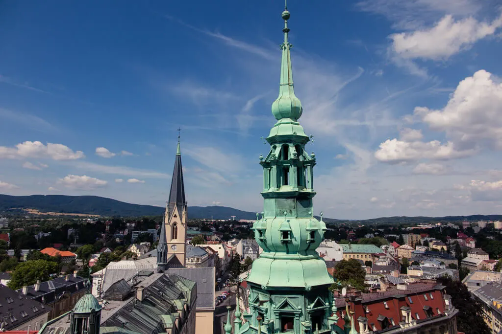 Věž kostela sv. Antonína Velikého v Liberci