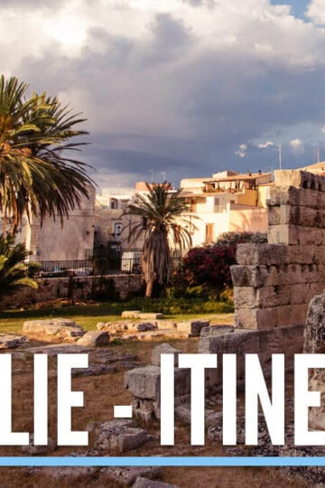 Fotka antických ruin v Sicílii s textem: Sicílie - itinerář