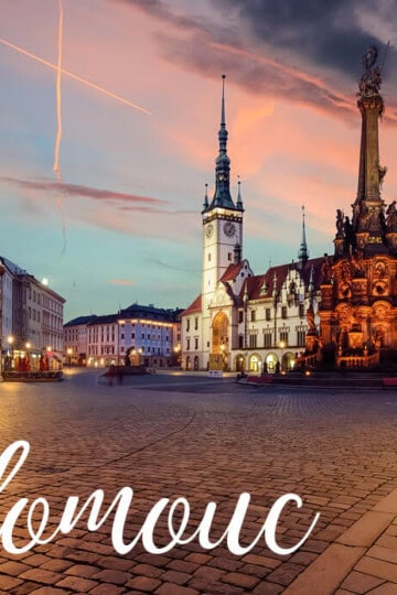 Pohled na večerní Olomouc