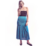 mid length travel skirts