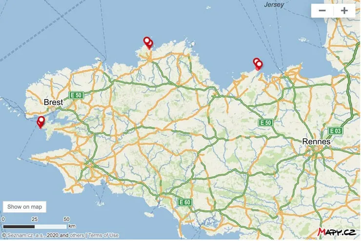 Brittany map of coastal hikes