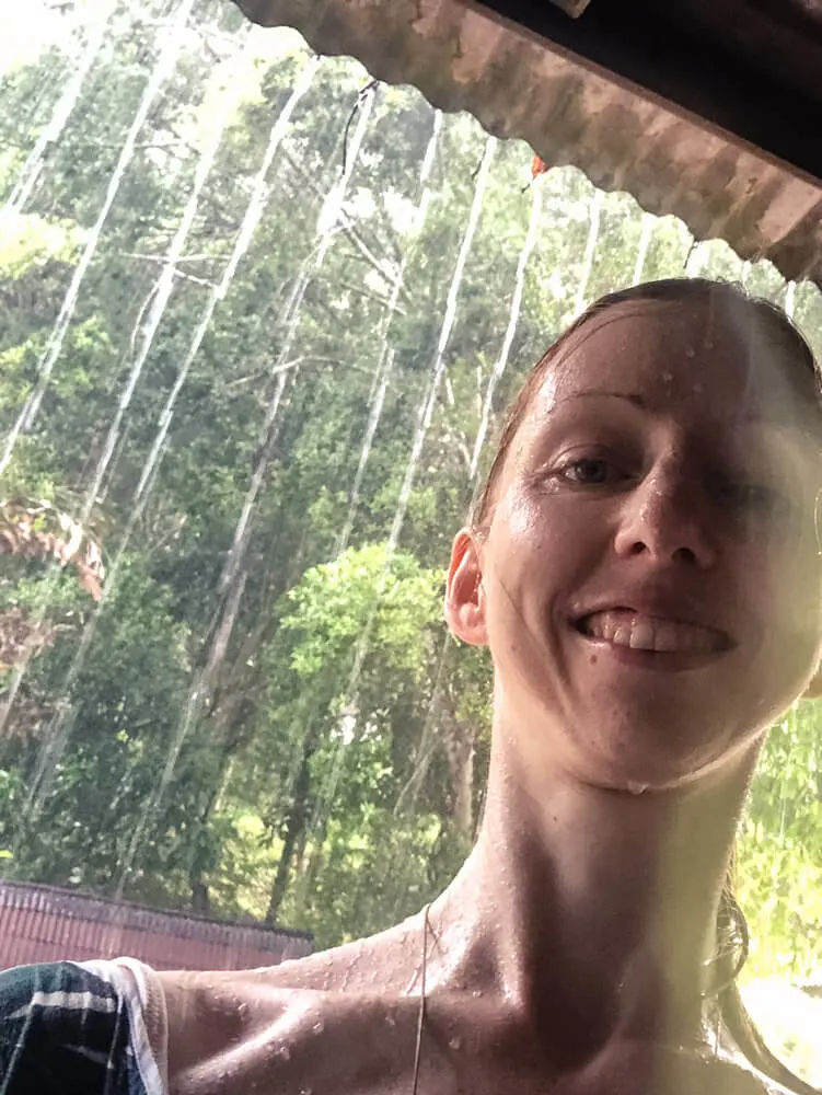 Veronika in tropical rain