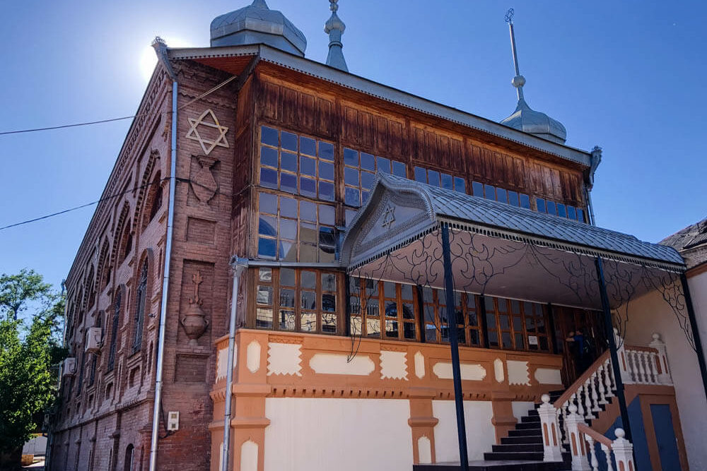 A view of a synagogue in Azerbaijan