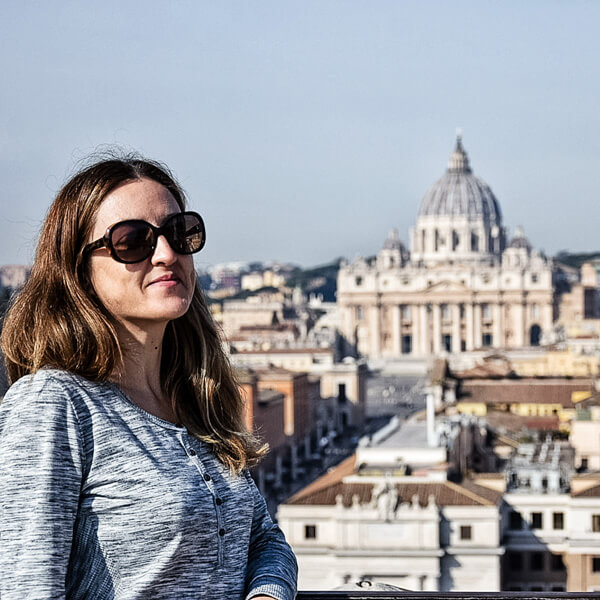 Claudia Tavani with the background of Vatican