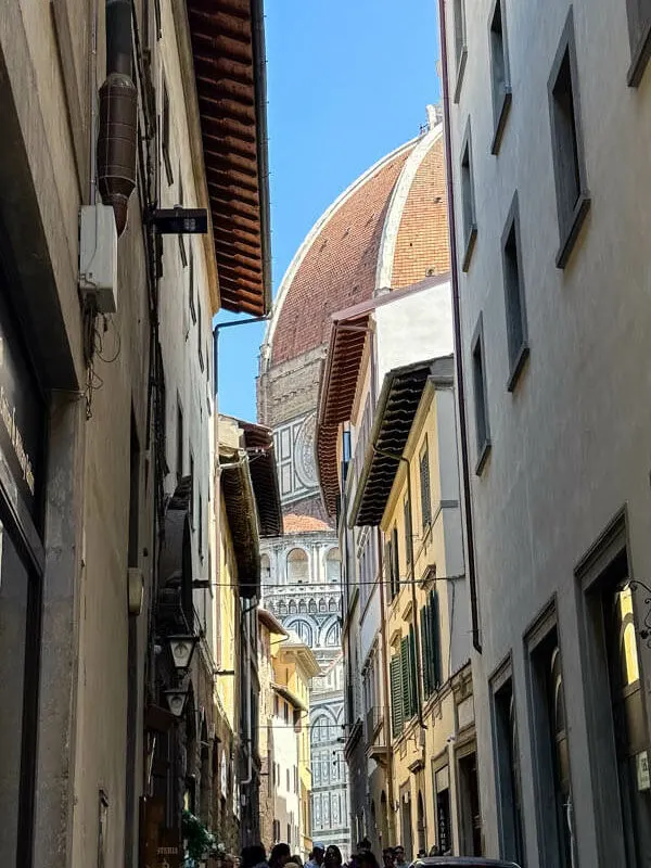A sneak peek of Florence's Duomo