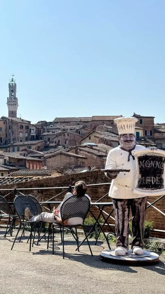 A tired pizzaiolo in Siena Ital