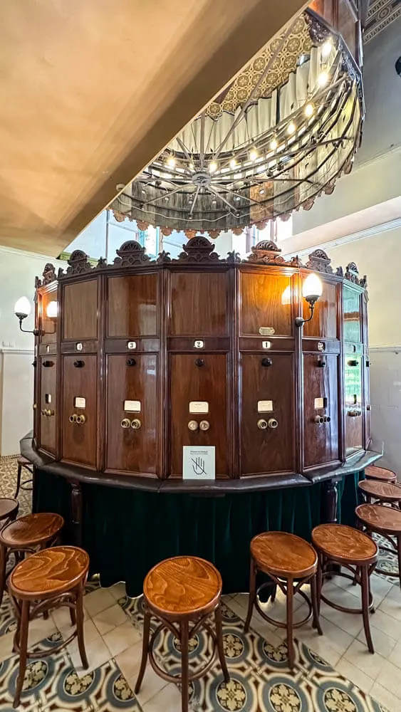 A large historical photoshow device in Lodz's Cinema Museum