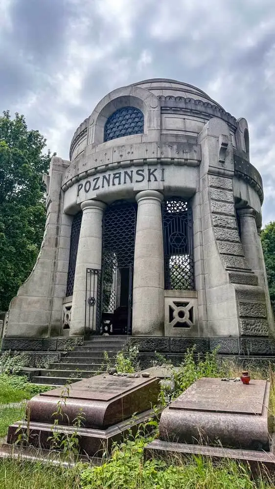 Izrael Poznanski 's mauzoleum at the Jewish Cemetery