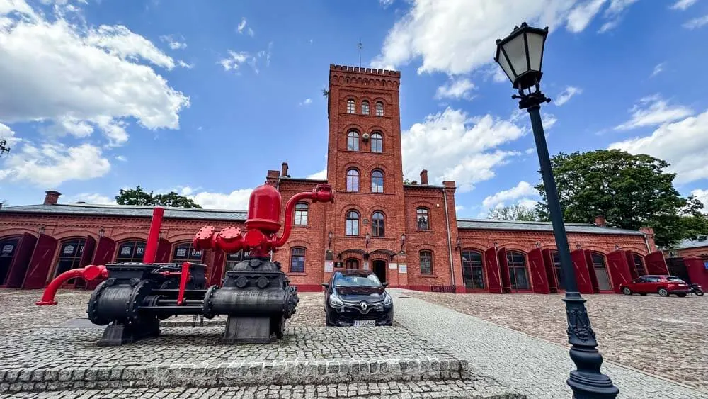 Former fire station at Księży Młyn industrial complex Lodz